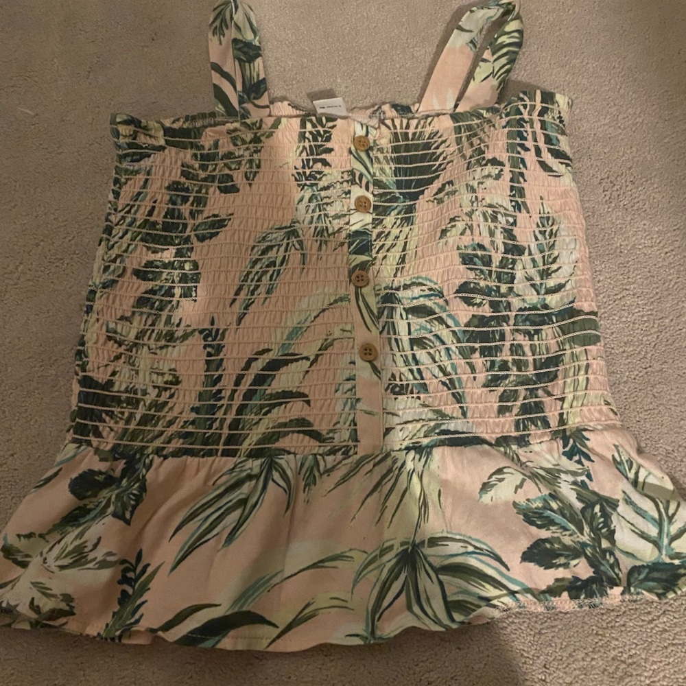 Old navy tank